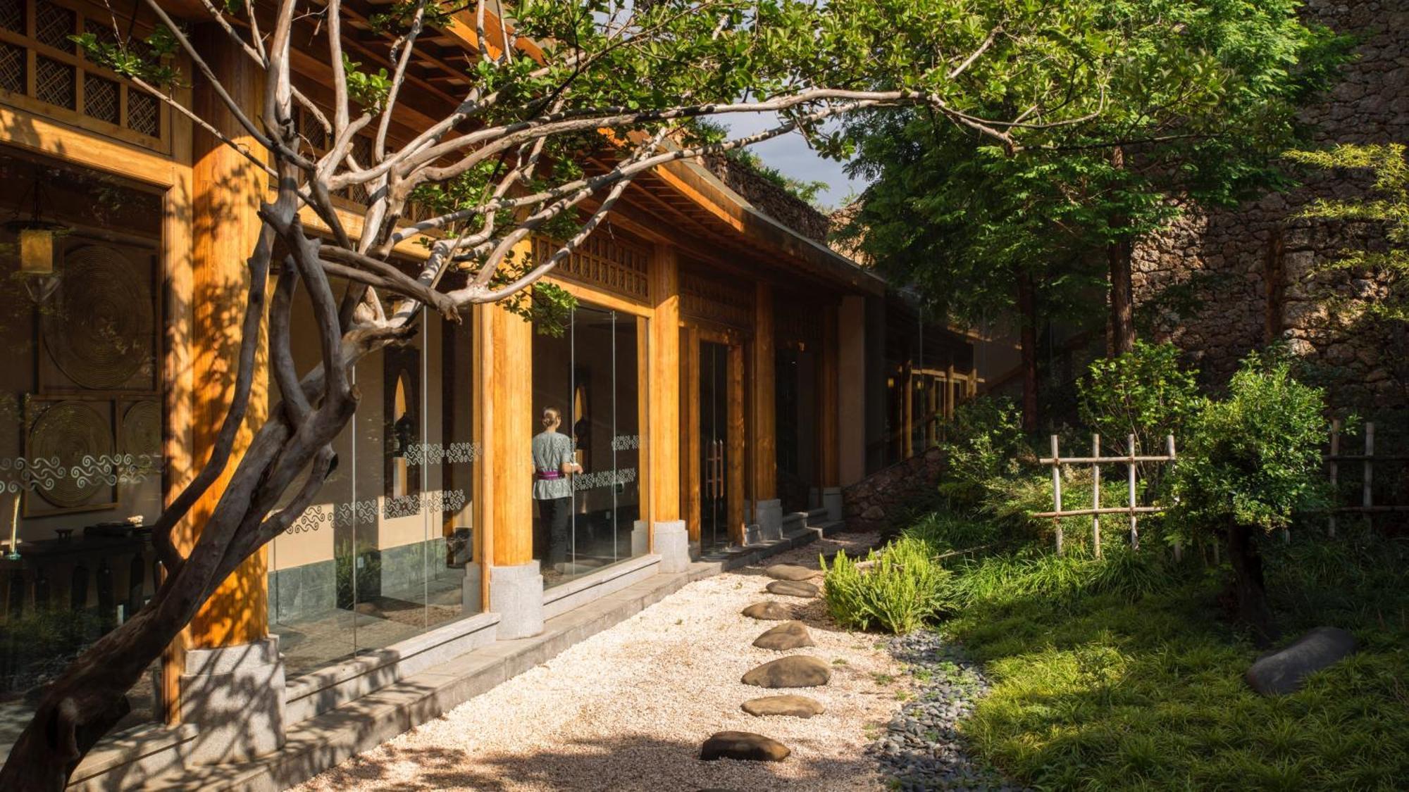 Intercontinental Lijiang Ancient Town Resort By Ihg Kültér fotó